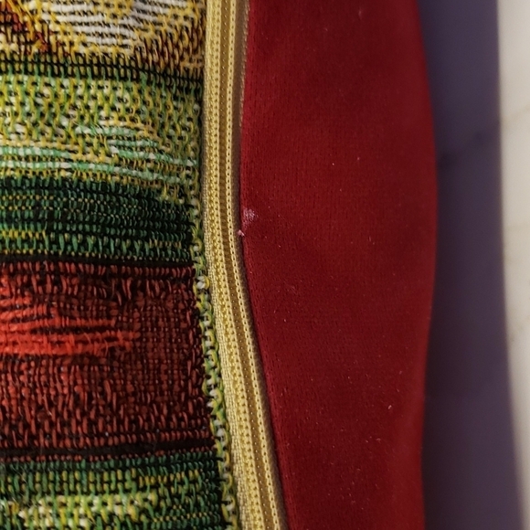 TAPESTRY rectangle decorative pillow Christmas Holiday 17"l x 7"w zipper enclosu - Picture 9 of 10